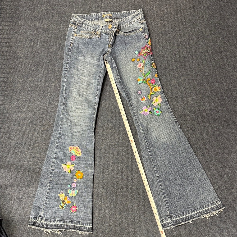 Y2K Embroidered Floral Jeans